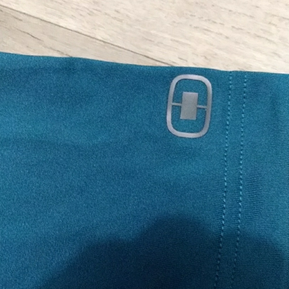 Shirt - Picture 3 of 3